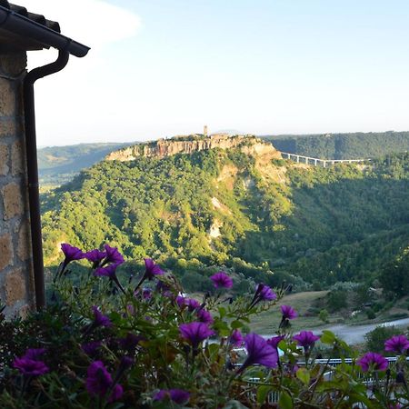 Le Calanque La Terrazza Su Civita Lubriano Buitenkant foto